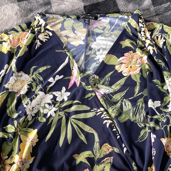 Roz & Ali Tropical Floral Dress 1X NWT - Picture 4 of 5